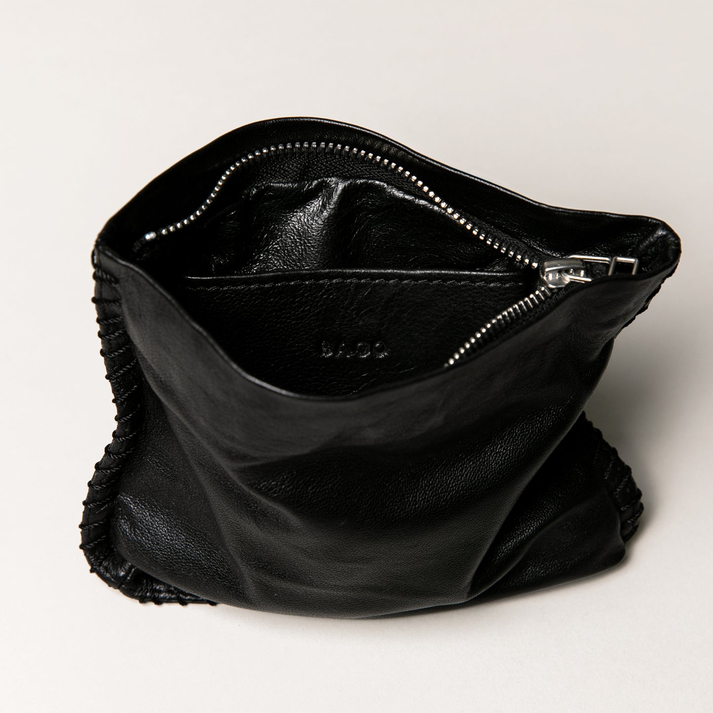 SOFT ESSENTIALS BAG